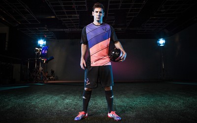 雷速电竞快讯-于帕梅卡诺这位置感绝了