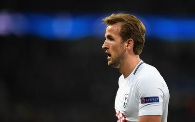 雷速电竞热评-佩德里赛后加练体能